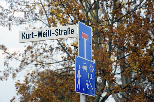 Kurt-Weill-Straße
